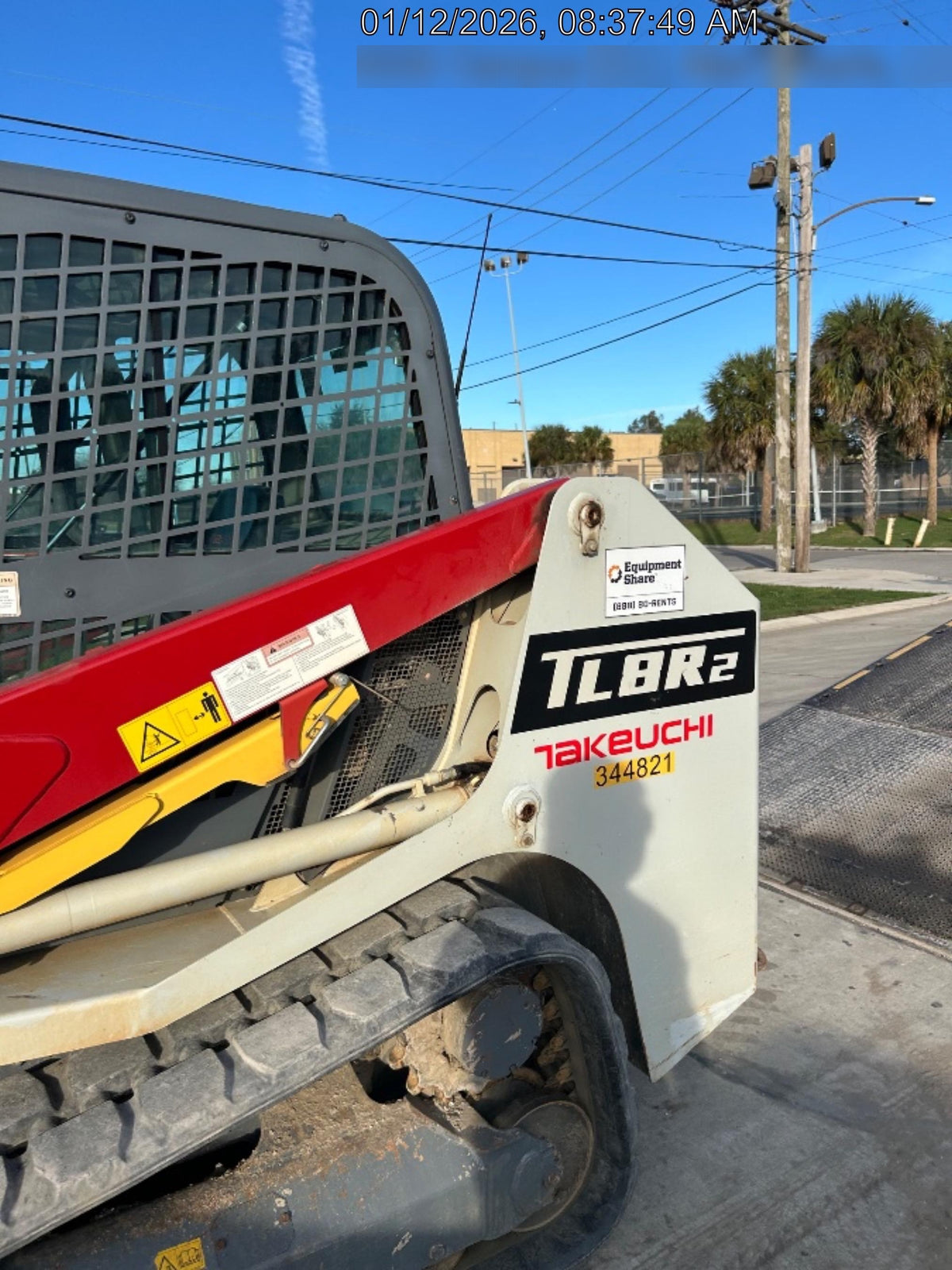 2023 TAKEUCHI TL8R2-CR