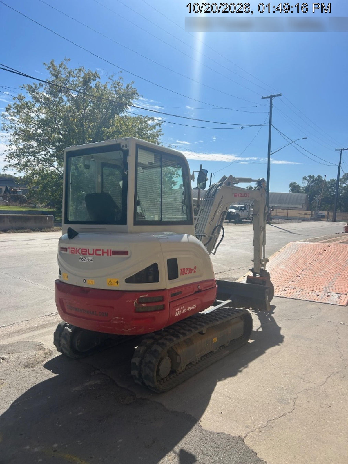 2025 TAKEUCHI TB235-2CR