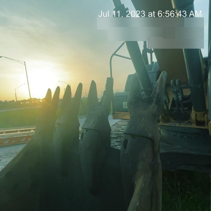 2014 WERK-BRAU 36" Bucket, 15K-19K Excavator - Werk-Brau