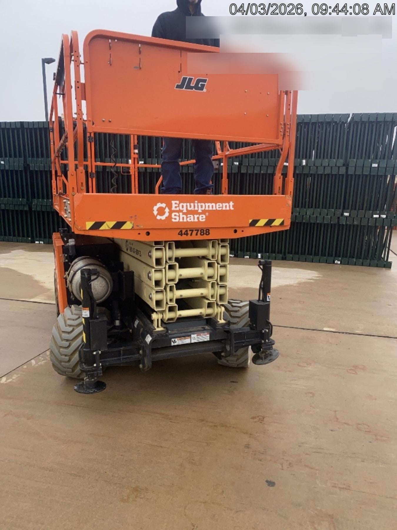 2024 JLG RT4069