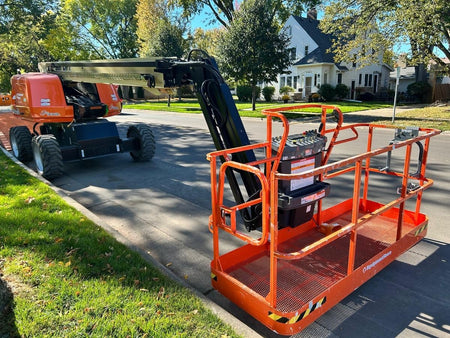 2025 JLG 660SJ