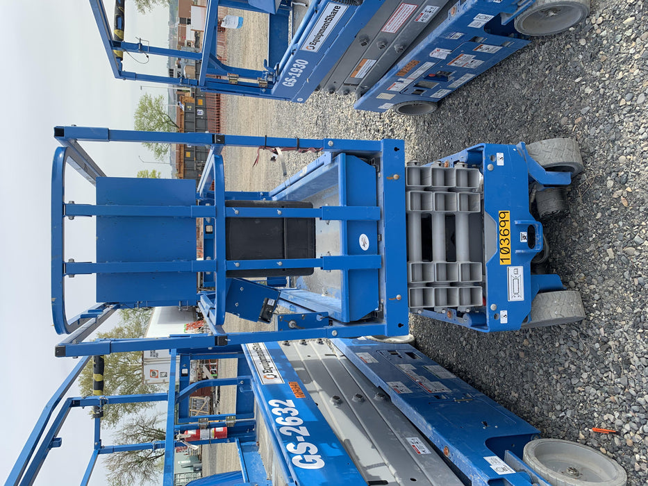 2020 Genie GS-1930 Solid Non Marking Tires, Beacon, Folding rails with half height swing gate, 800W Inverter