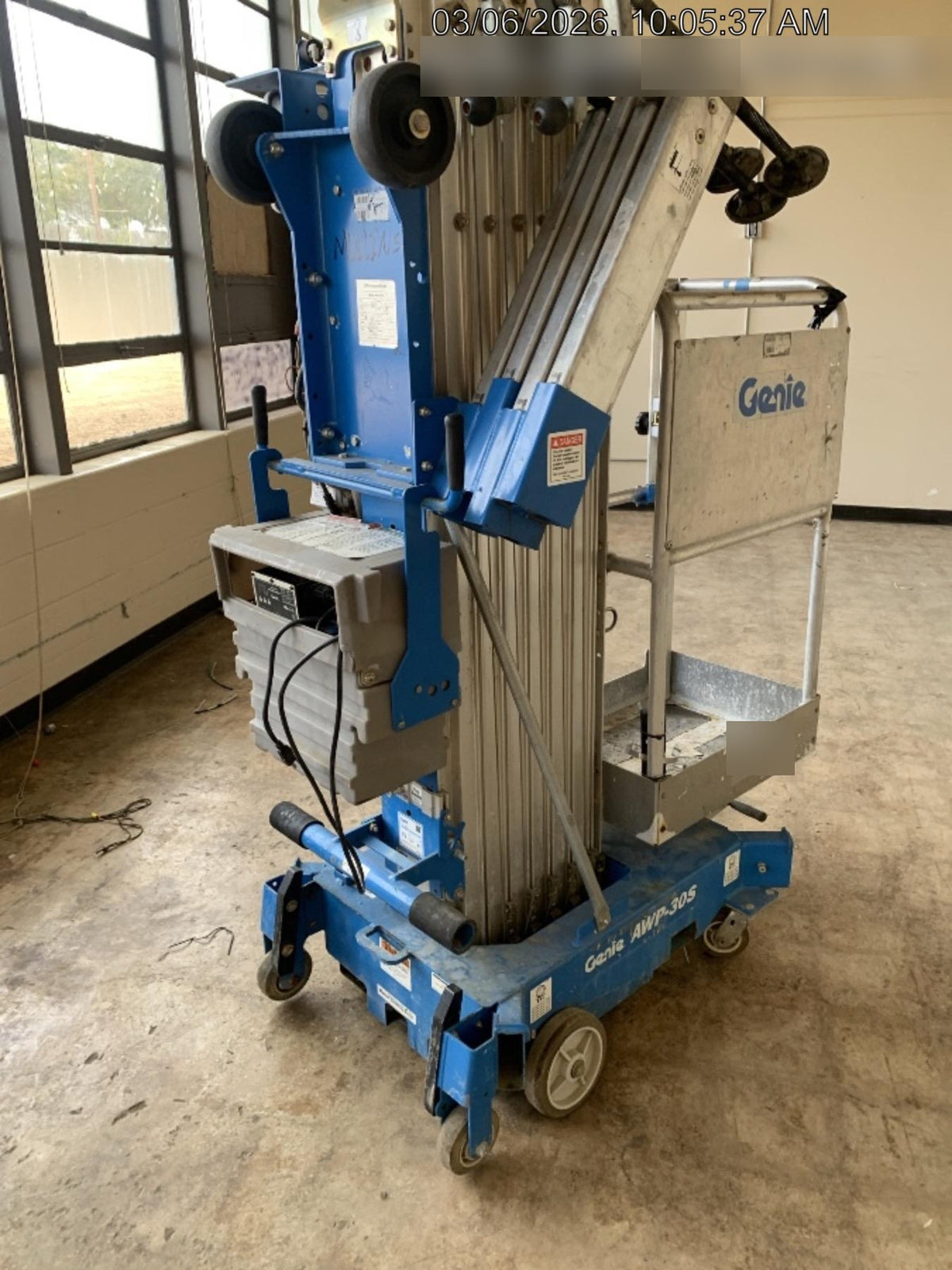 2020 GENIE AWP-30S
