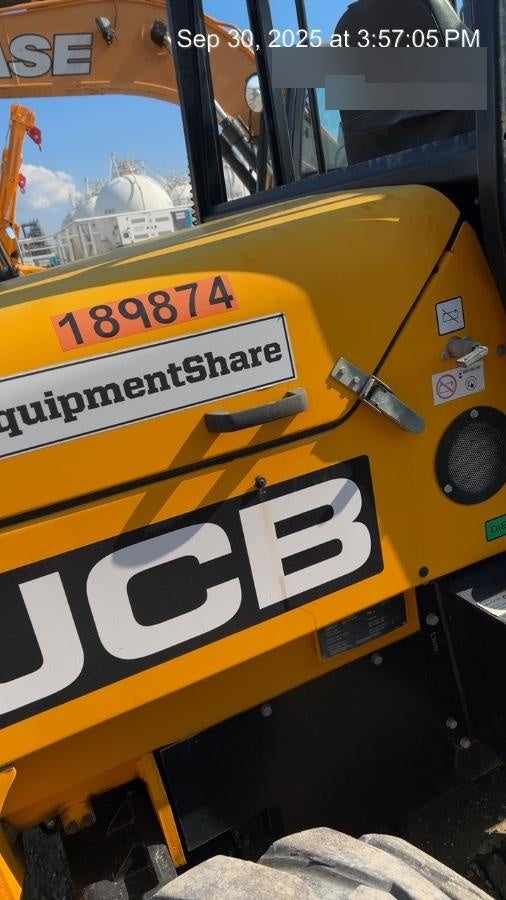 2022 JCB 940-4