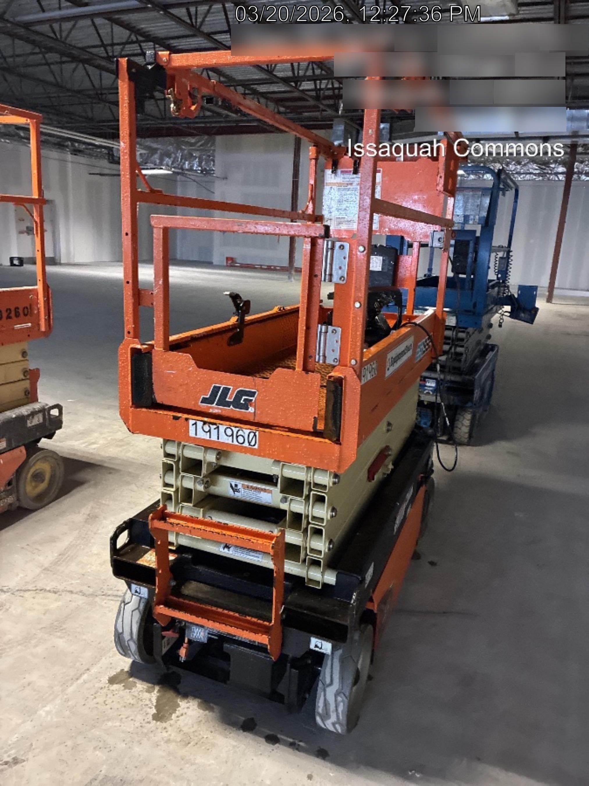 2021 JLG ES1932