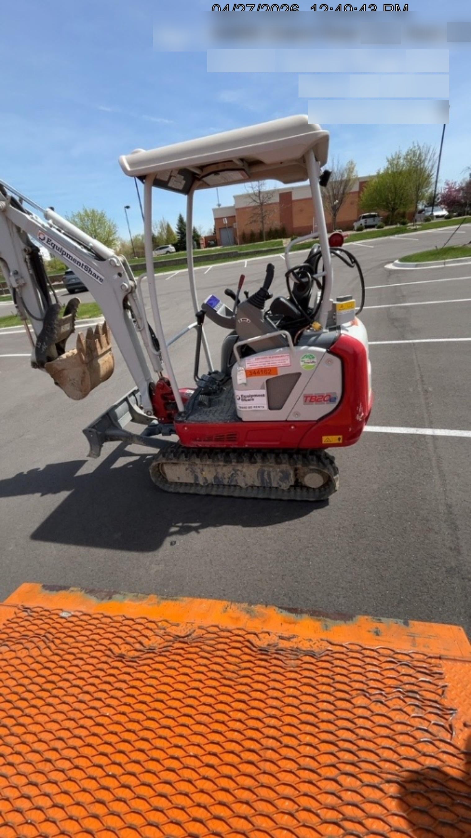 2023 TAKEUCHI TB20e