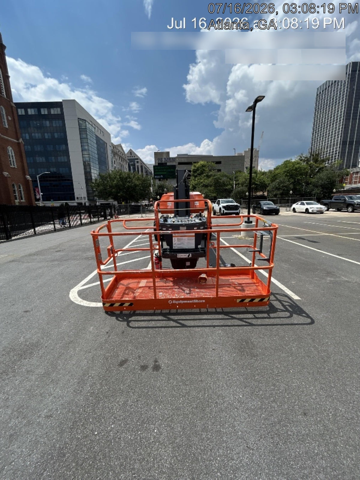 2025 JLG 800AJ
