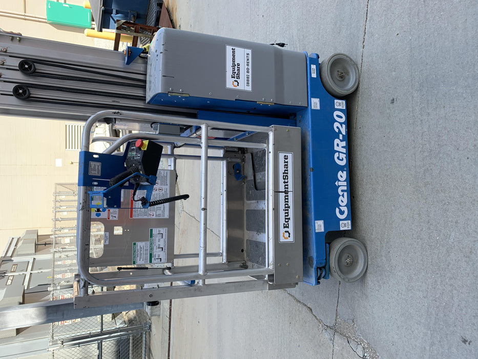 2020 GENIE GR-20