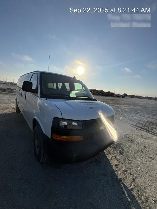 2023 CHEVROLET Express Van - Rental