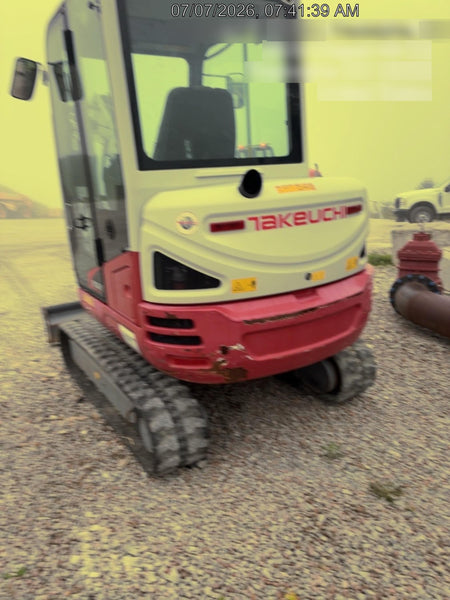 2021 TAKEUCHI TB235-2CR