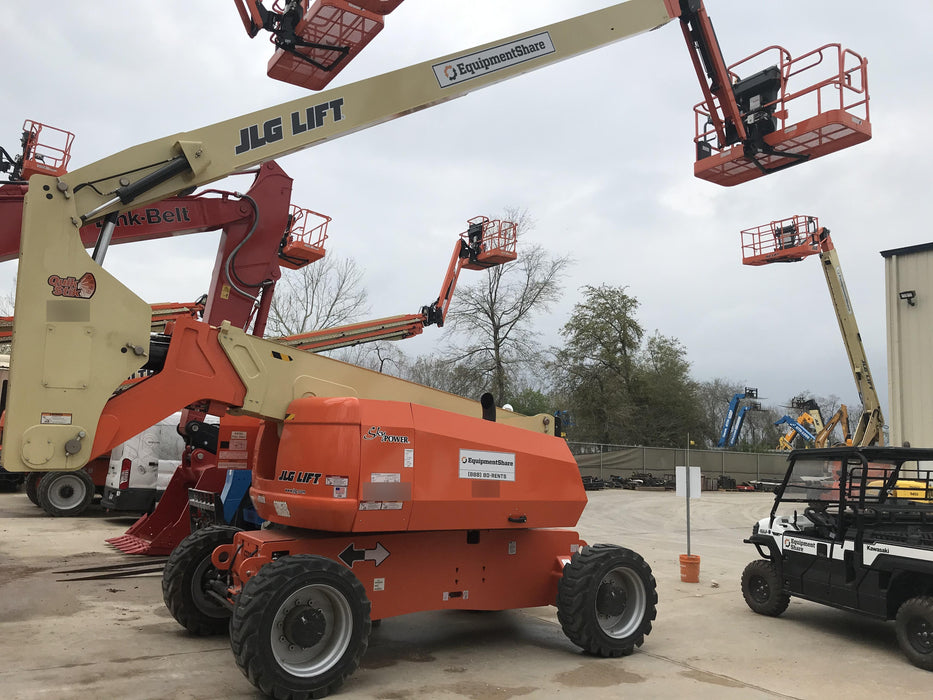 2020 JLG 800AJ
