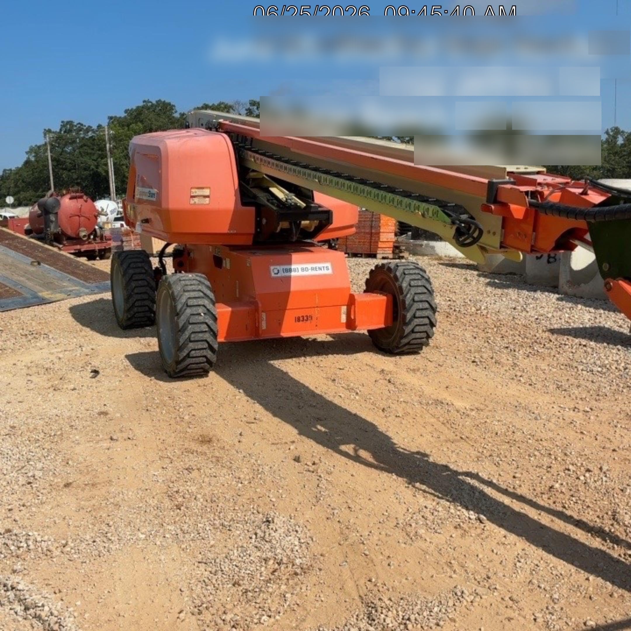2018 JLG 660SJ