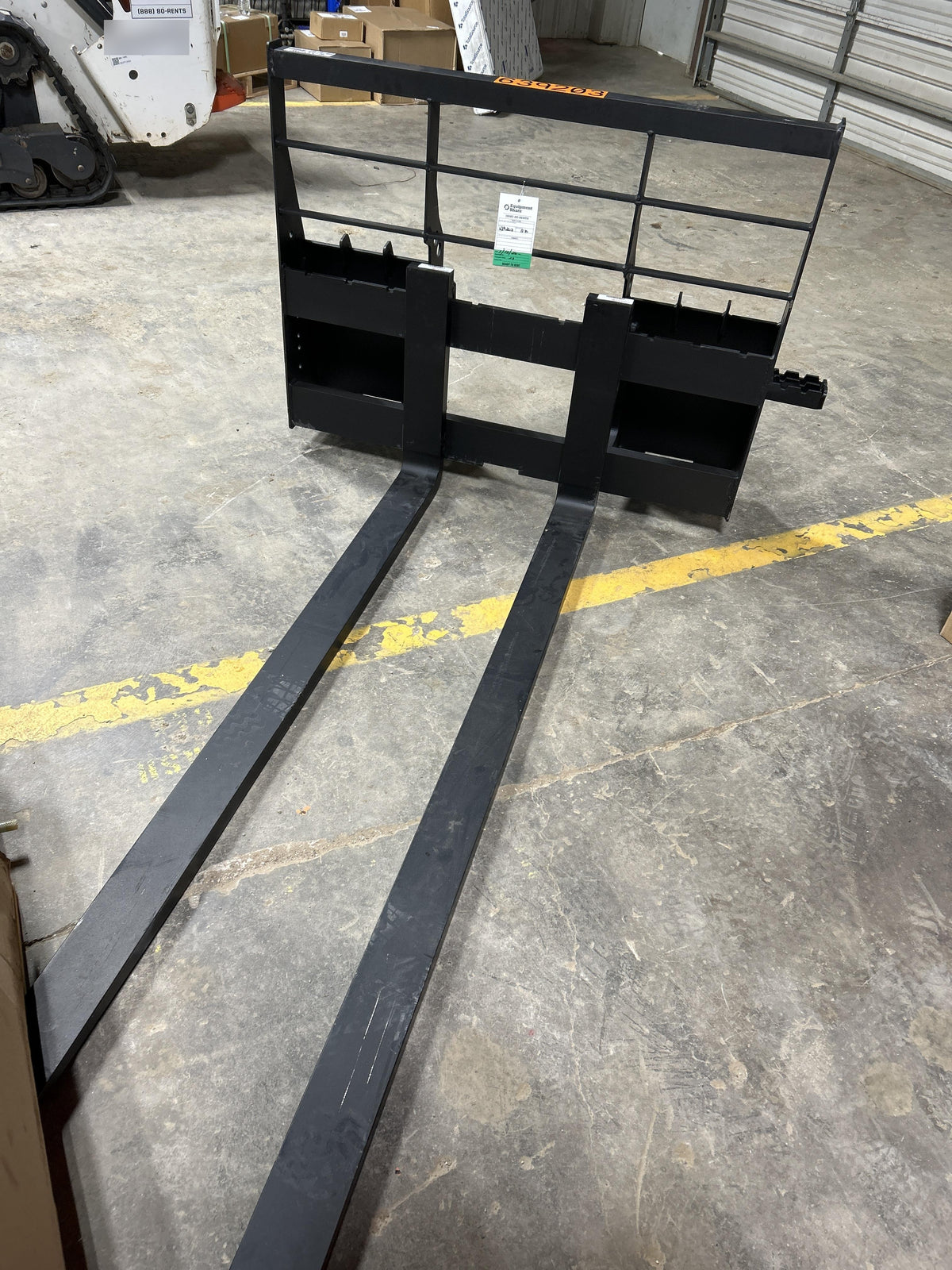 2026 ARROW MATERIAL HANDLING 72" Pallet Forks - Arrow