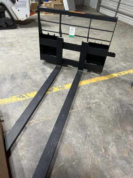 2026 ARROW MATERIAL HANDLING 72" Pallet Forks - Arrow