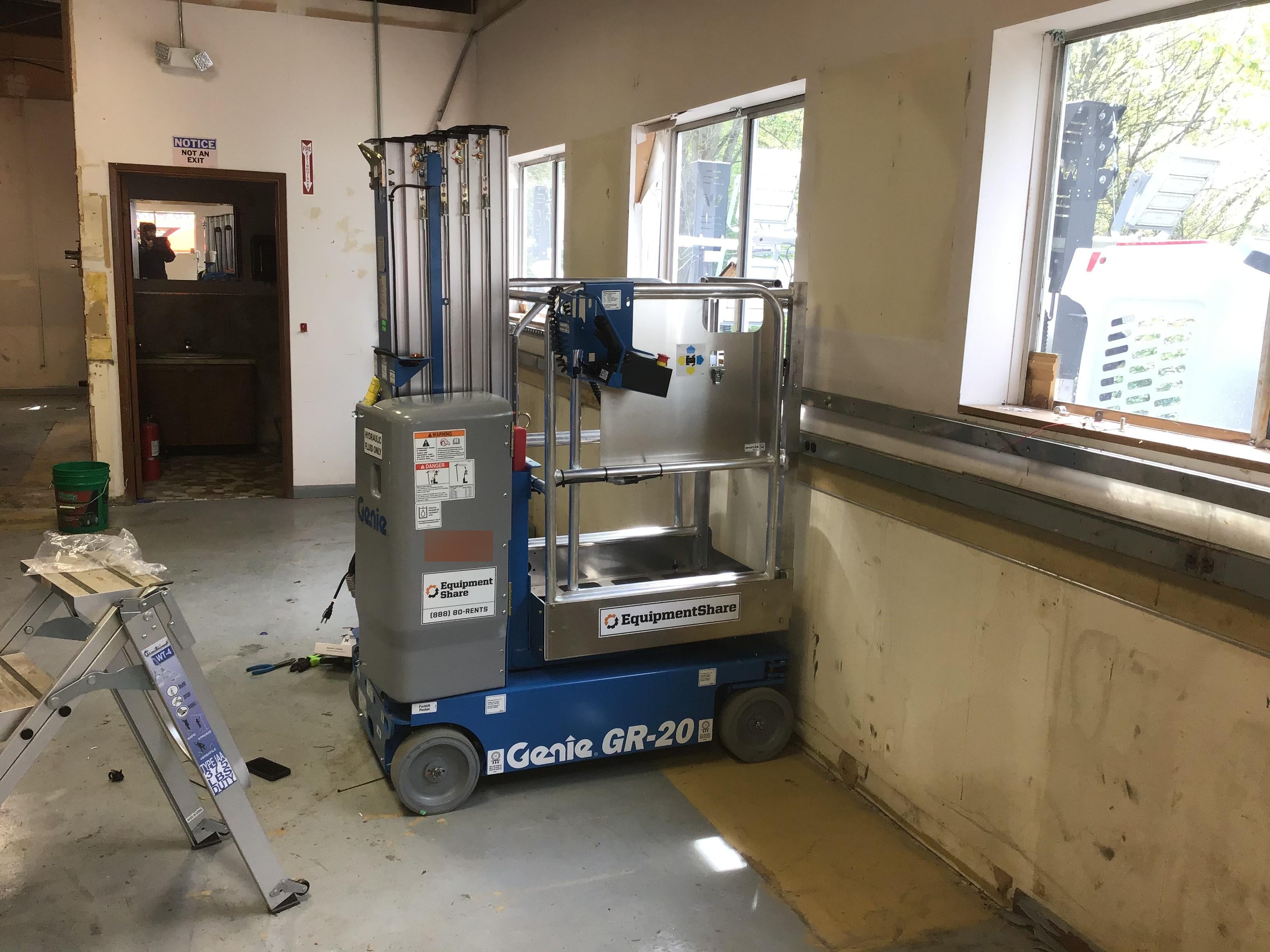 2020 GENIE GR-20