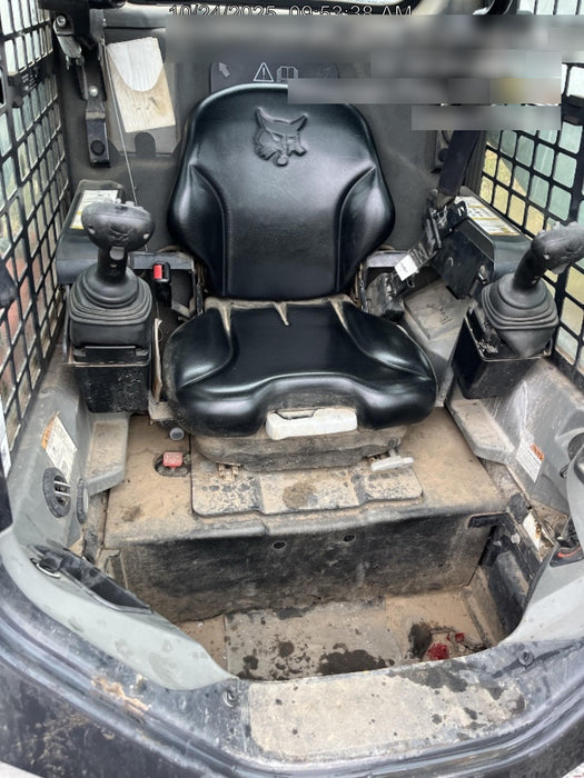 2020 Bobcat T740 74Hp T4, Cab/Heat/Air, Selectable Joystick Controls, Aux Hydraulics, Backup Alarm, P29 Performance Package, Rubber Tracks, Auto Ride Control, Reversing Fan, 7-Pin Attachment Control Kit