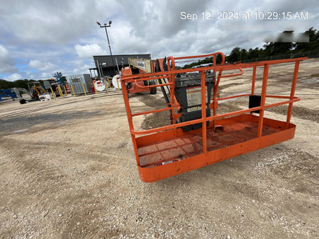 2019 JLG 860SJ
