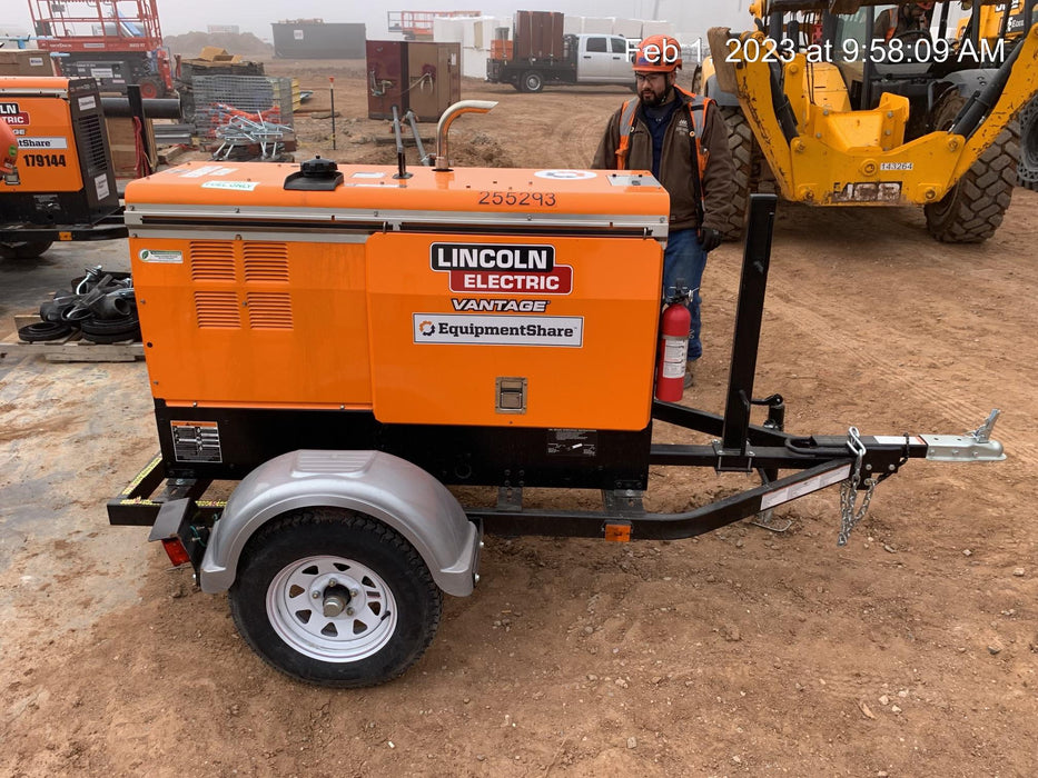 2022 Lincoln Electric LE400 Kubota V1505, Trlr, Cable Rack, Light Kit, ES Decals, T3