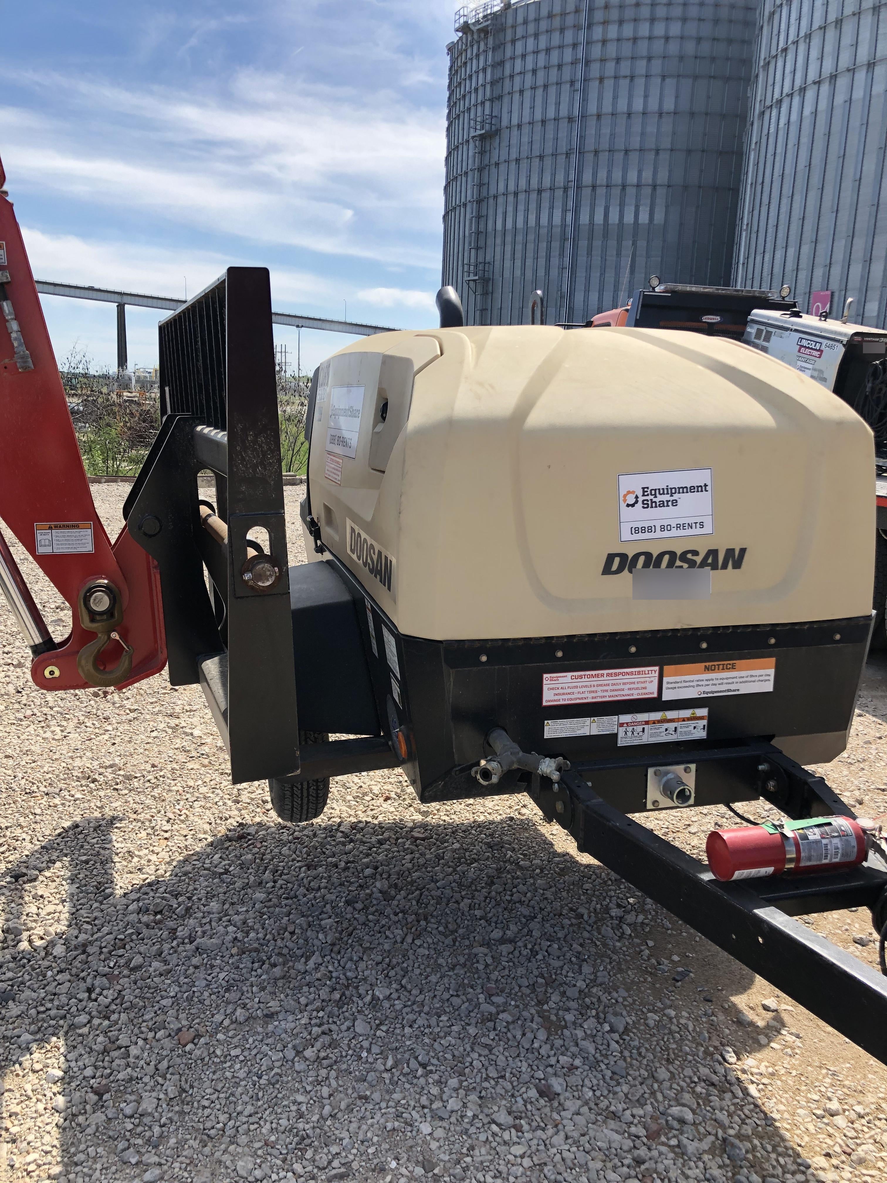 2019 DOOSAN C185WDO-T4F