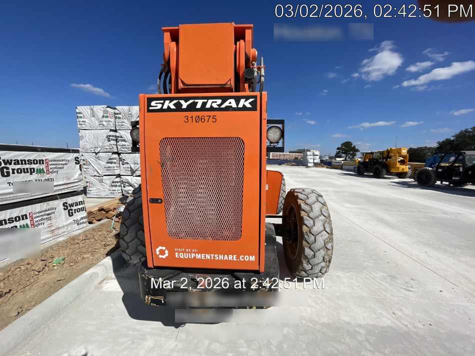 2023 SKYTRAK 8042