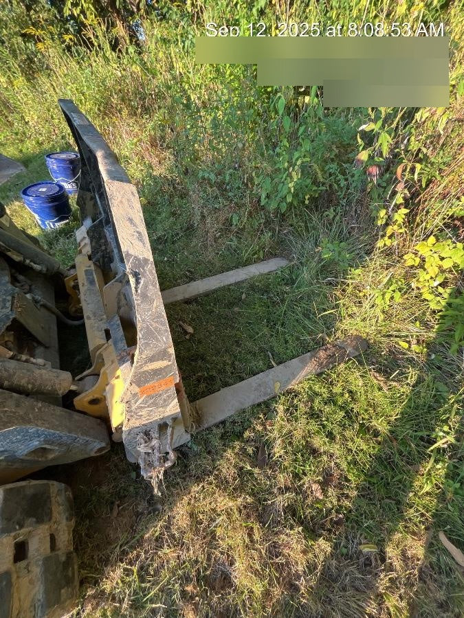 2022 PALADIN 48" Pallet Forks - Paladin