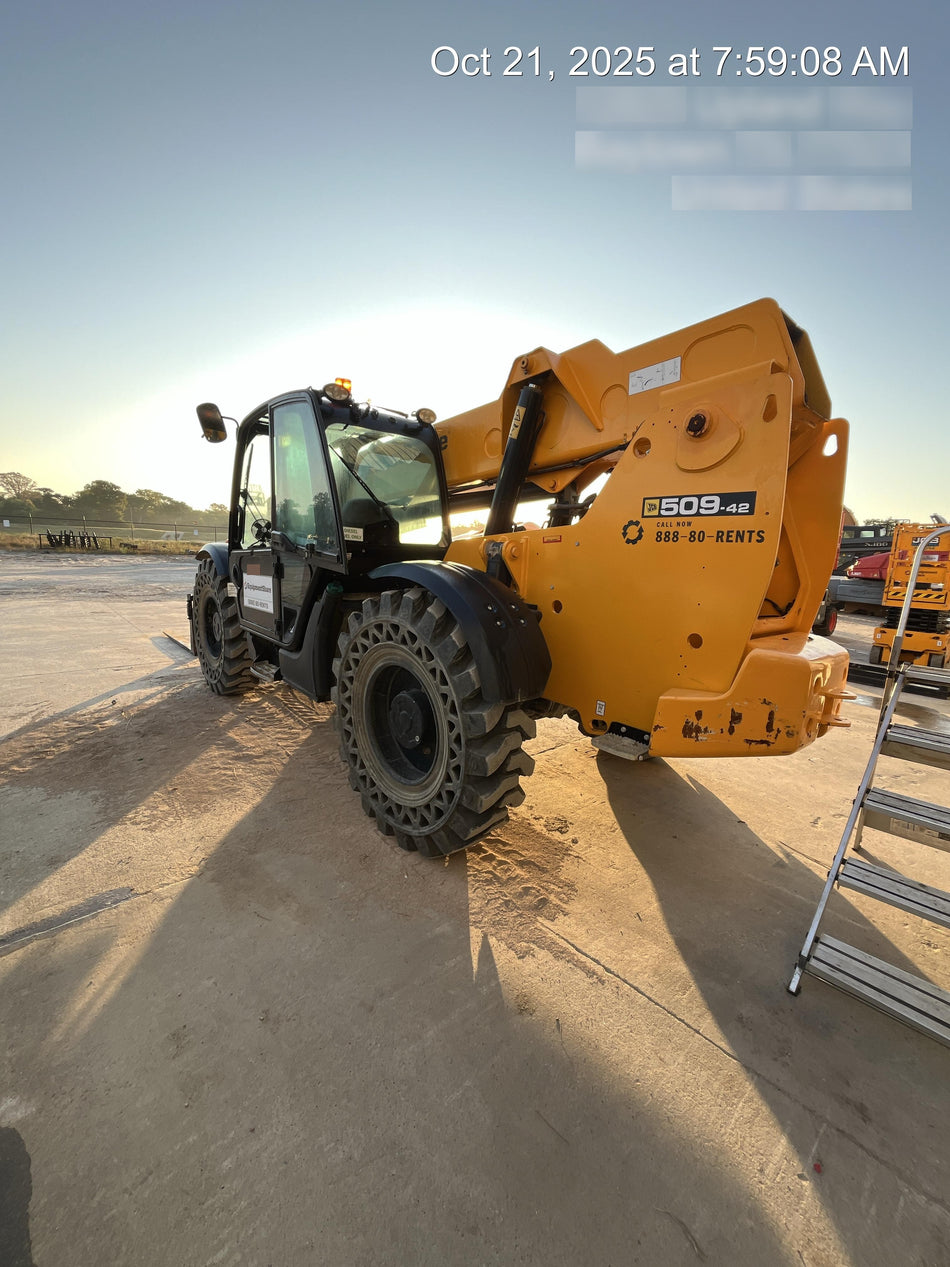 2023 JCB 509-42