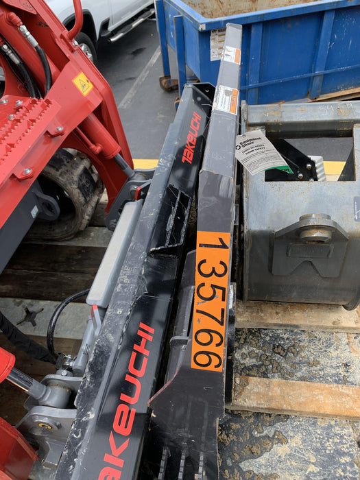 2021 PALADIN 48" Pallet Forks - Paladin