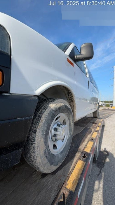 2023 CHEVROLET Express Van - Rental