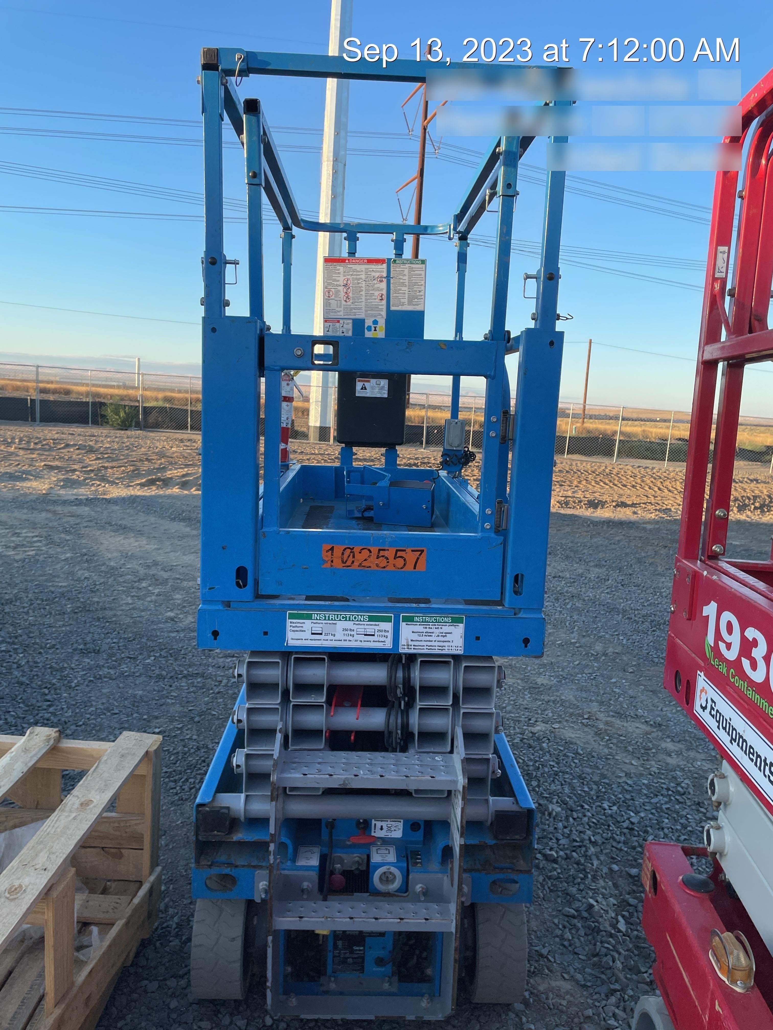 2020 Genie GS-1930 Solid Non Marking Tires, Beacon, Folding rails with half height swing gate, 800W Inverter