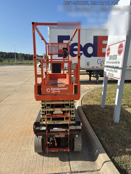 2022 JLG ES2632