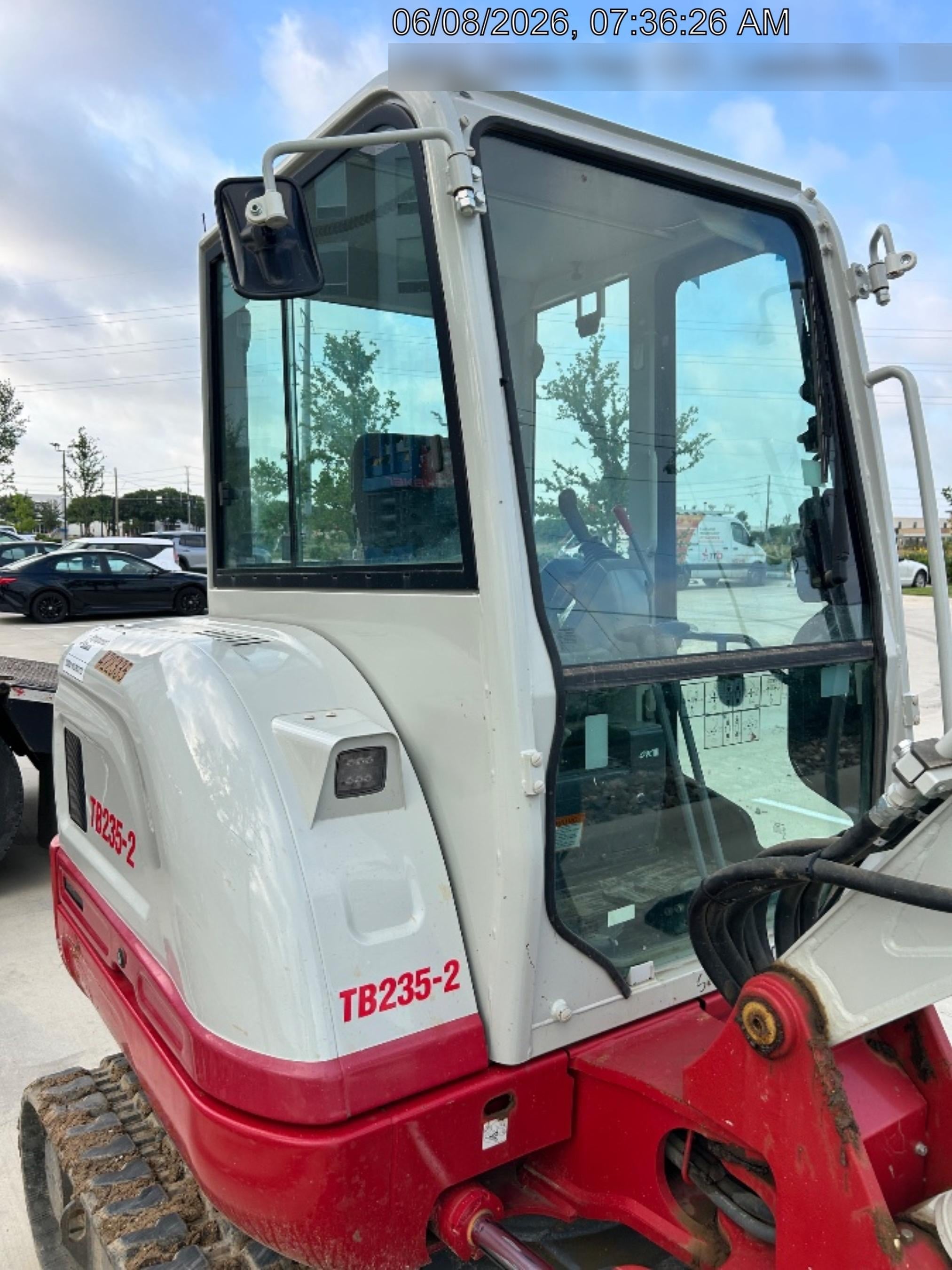 2024 TAKEUCHI TB235-2CR