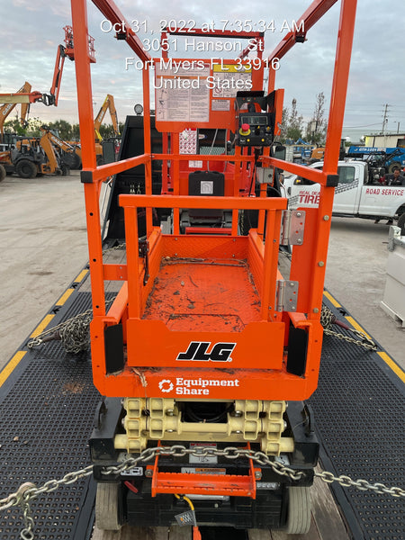 2022 JLG ES1330L
