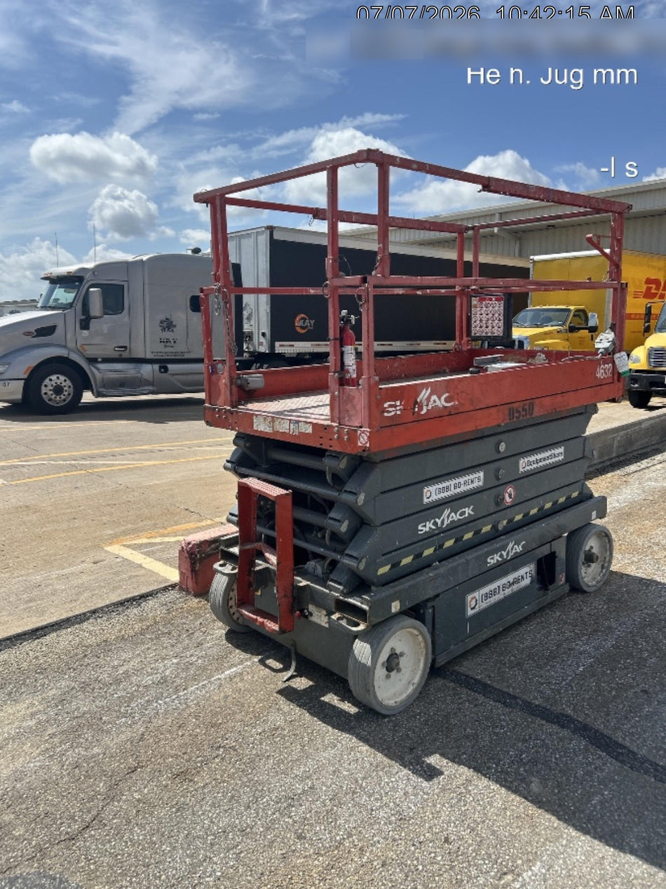 2015 Skyjack SJIII-4632 Skyjack SJIII-4632 32' Scissor Lift