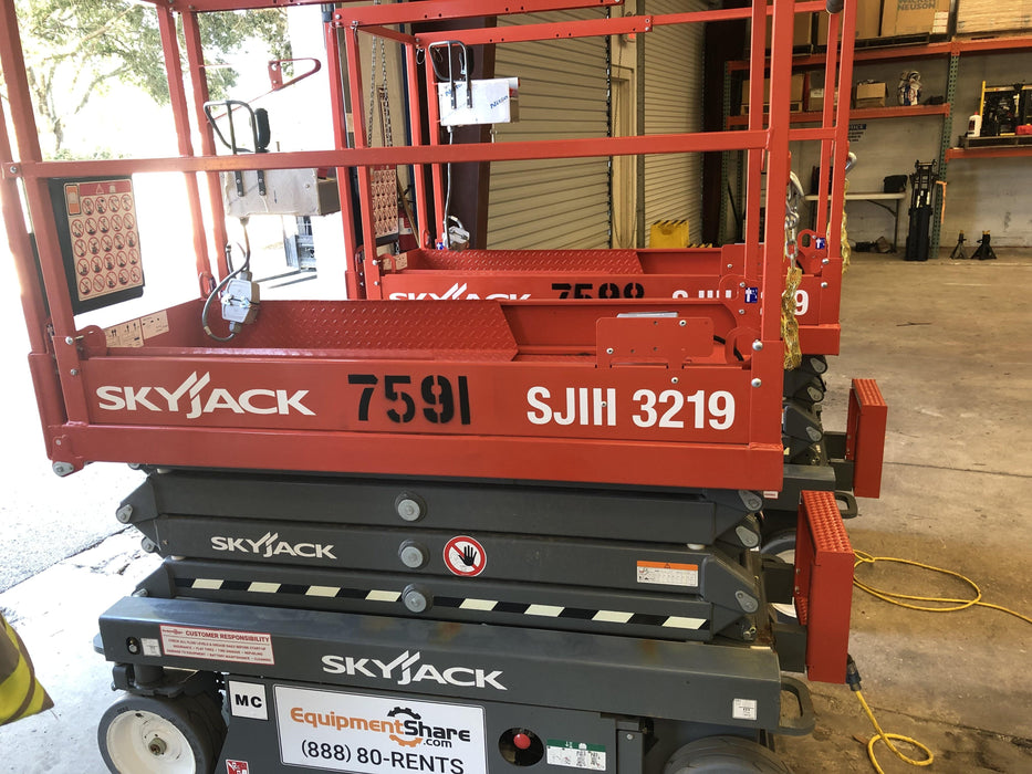 2018 SKYJACK SJIII-3219