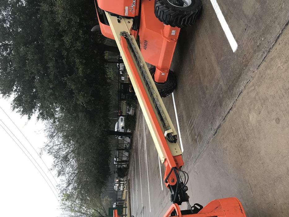 2019 JLG 400S