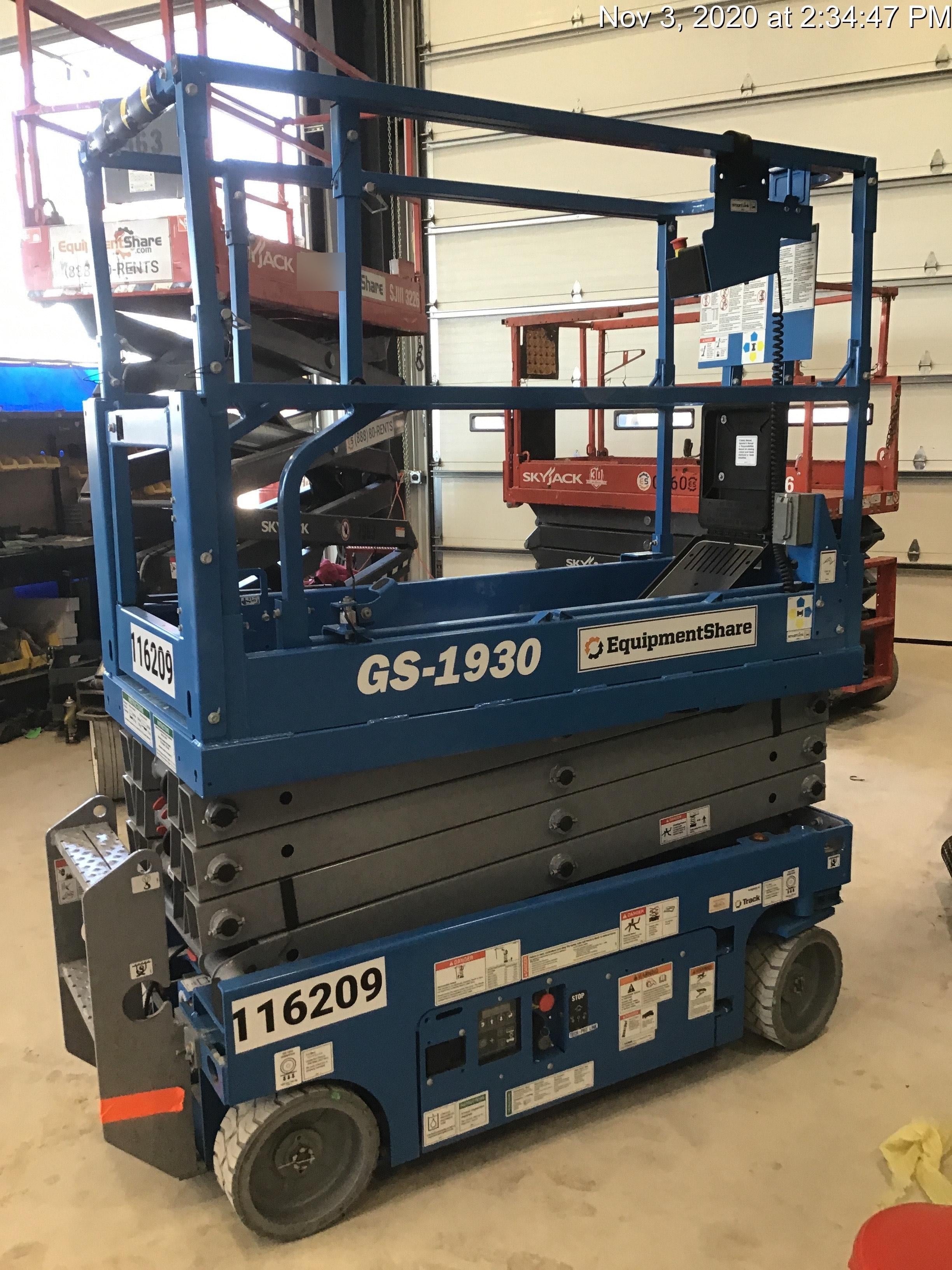 2020 Genie GS-1930 Solid Non Marking Tires, Beacon, Folding rails with half height swing gate