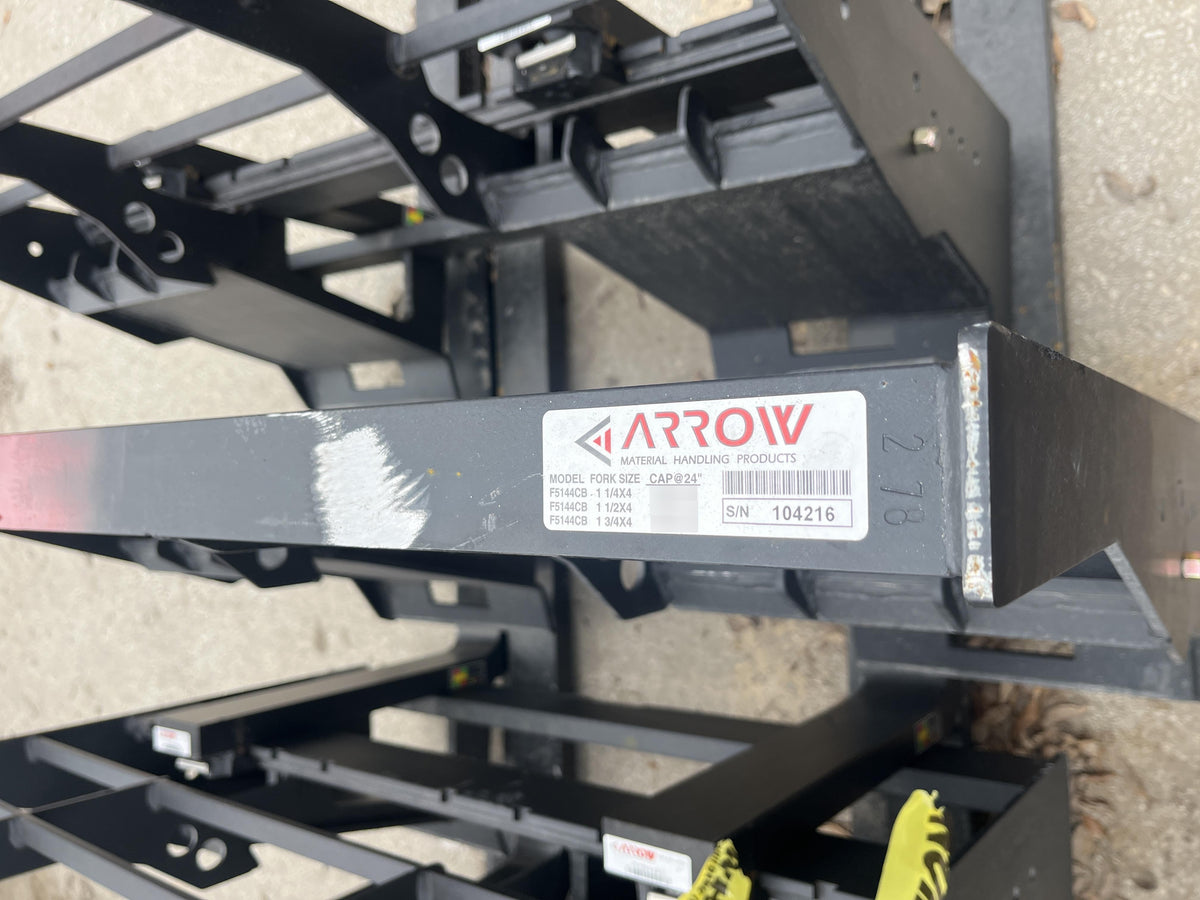 2026 ARROW MATERIAL HANDLING 48" Pallet Forks - Arrow