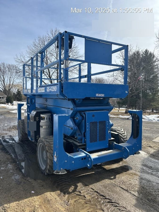 2020 GENIE GS-4390 RT
