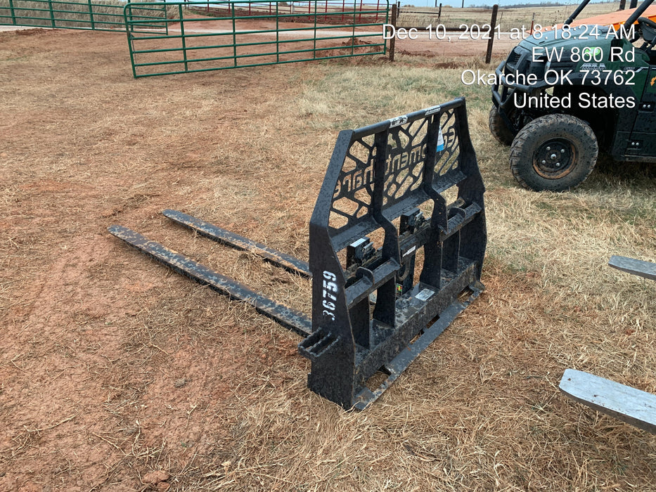 2018 PALADIN 48" Pallet Forks - Paladin