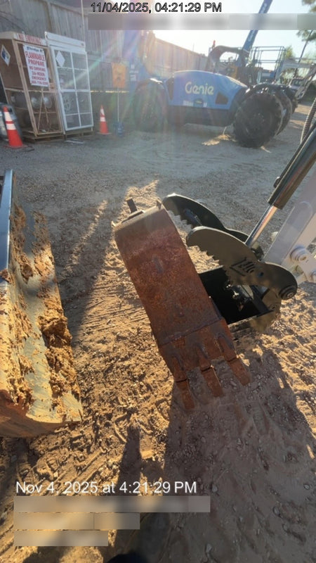 2025 TAKEUCHI 18" HD Bucket - Takeuchi