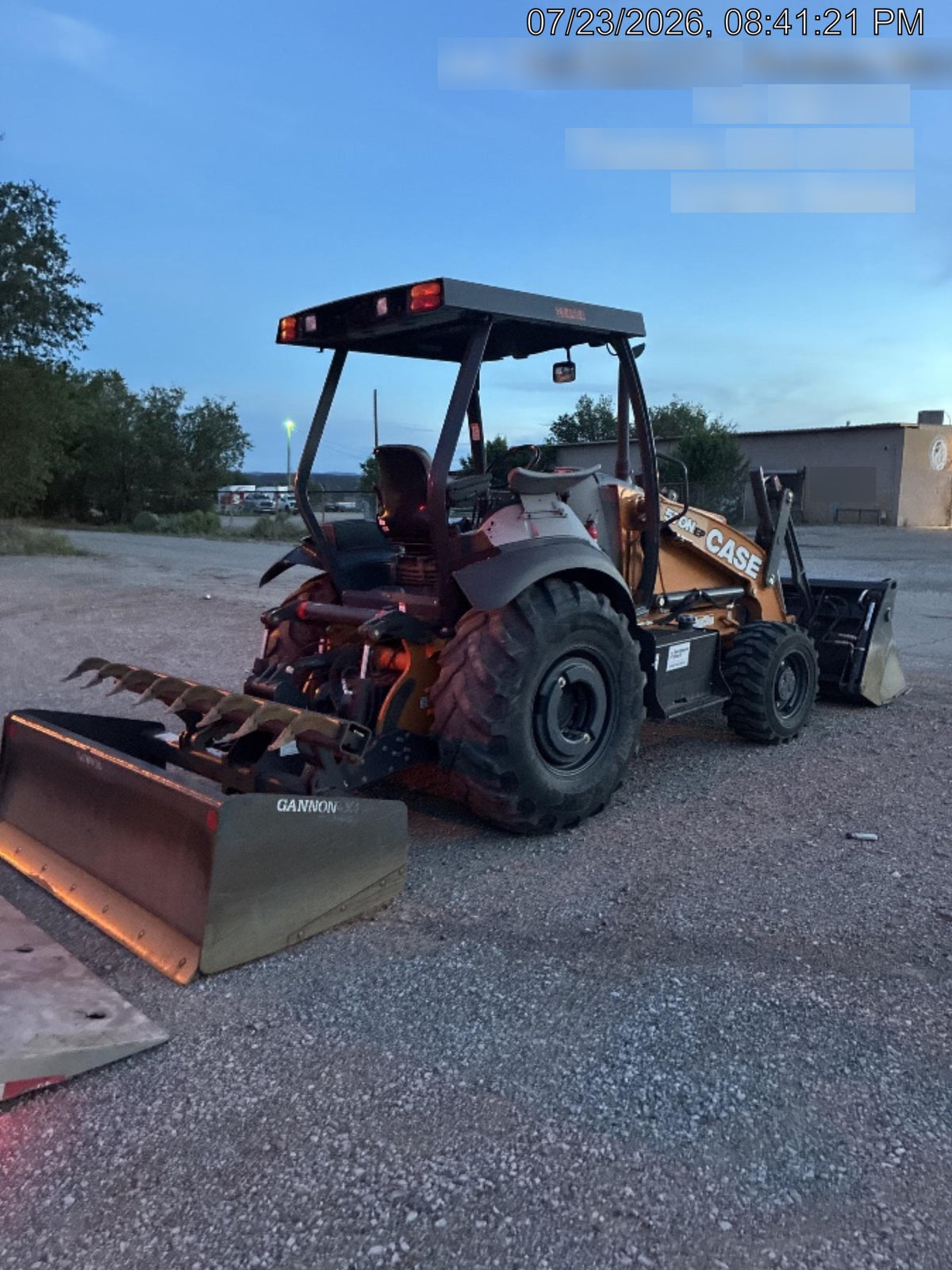 2023 CASE 570N EP