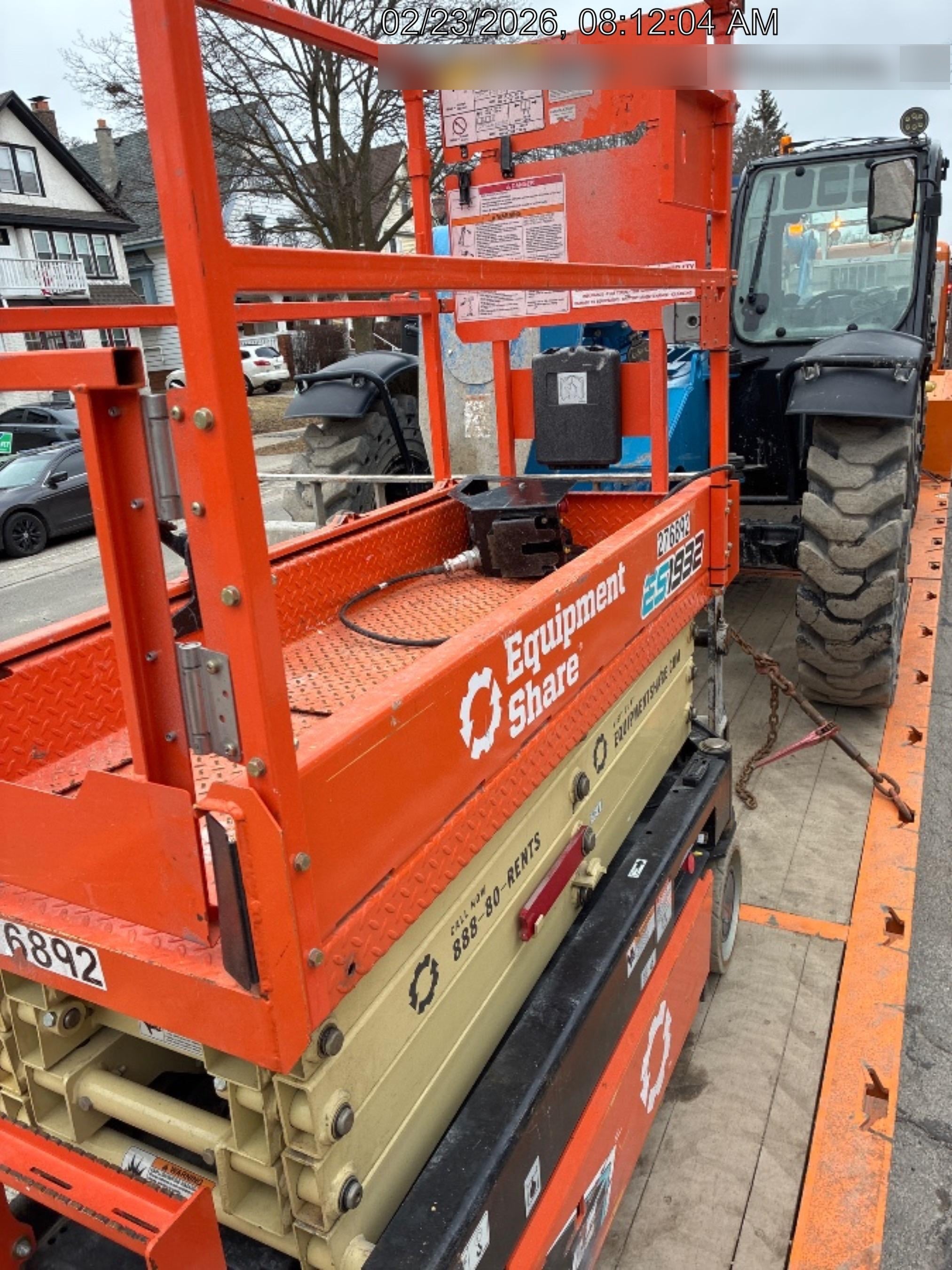 2022 JLG ES1932