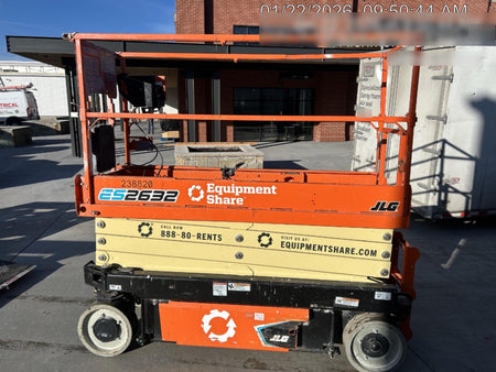 2022 JLG ES2632