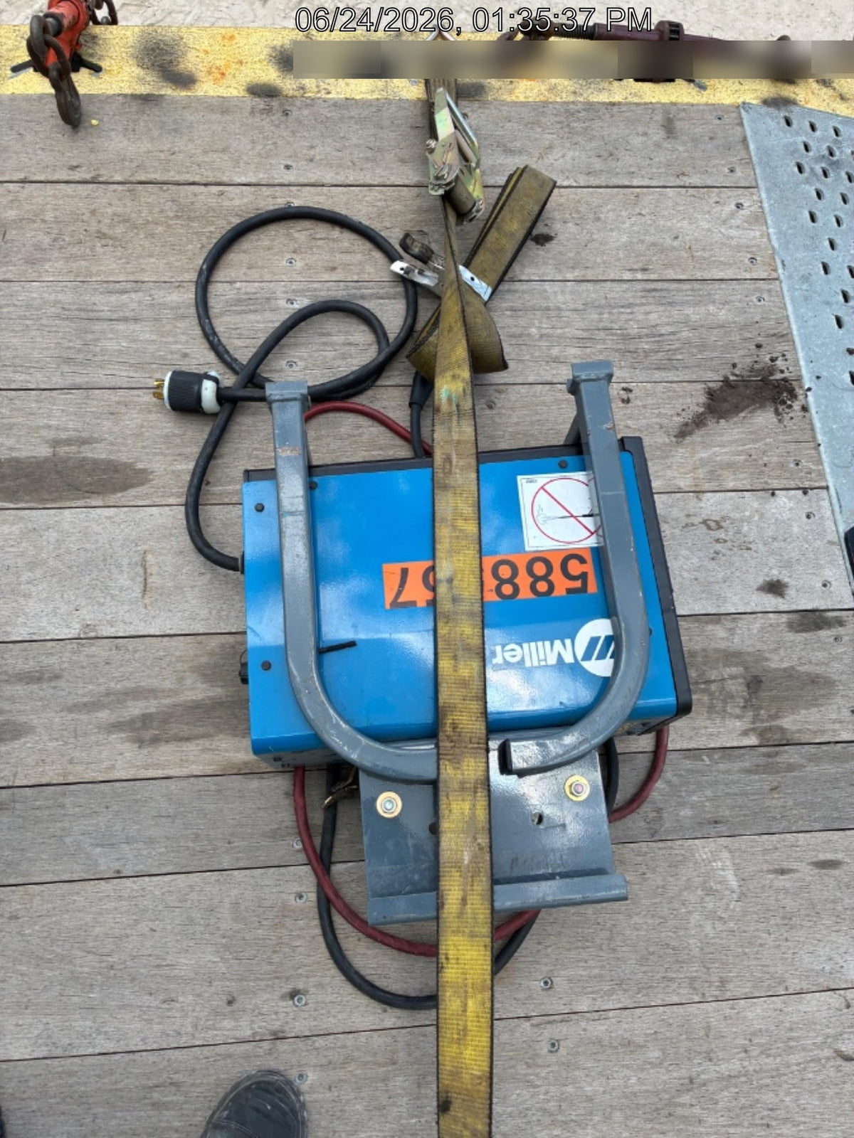 2025 MILLER ELECTRIC CST-282