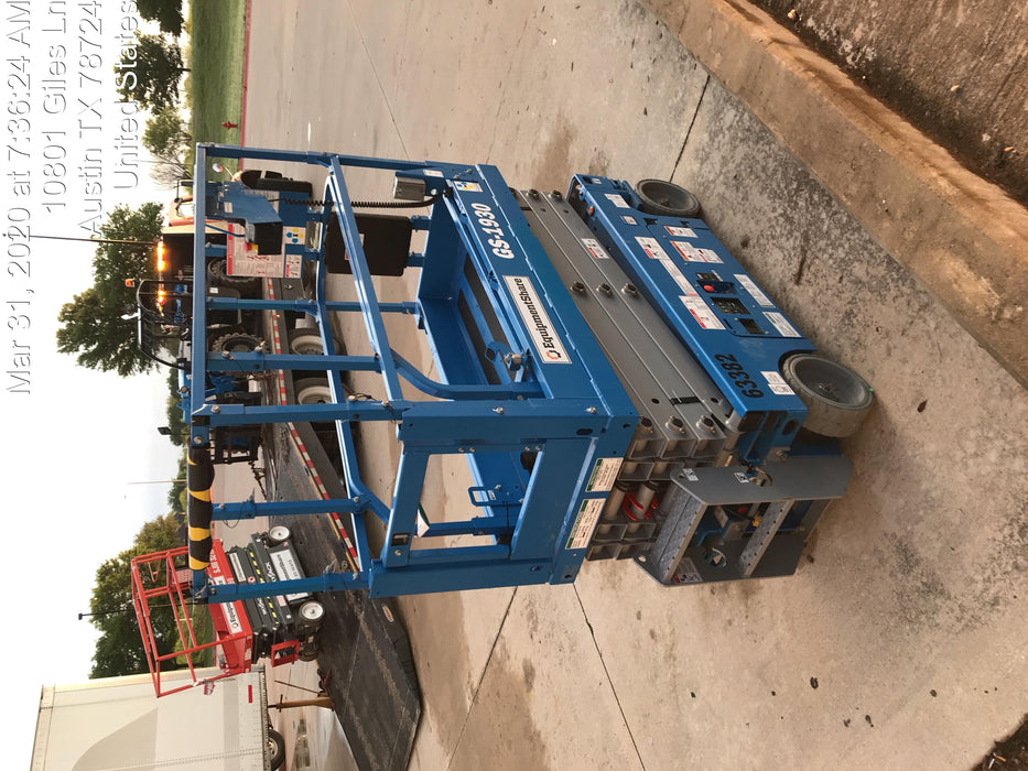 2020 Genie GS-1930 Solid Non Marking Tires, Beacon, Folding rails with half height swing gate