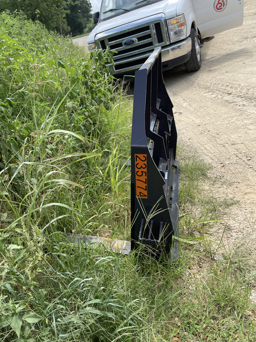 2022 PALADIN 48" Pallet Forks - Paladin