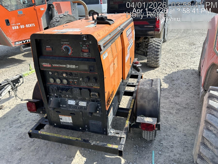 2021 Lincoln Electric Vantage 322 Vantage 322 Ready Pak 3 w/ Telematics & Decals, ORANGE (includes trailer, cable rack, fender light kit)
