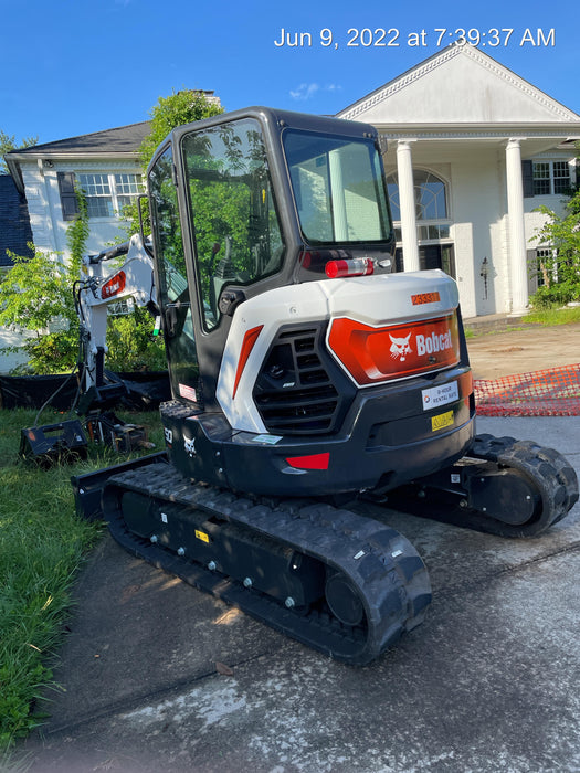 2022 Bobcat E50 Cab/Heat/Air, Rubber Tracks, Manual QC, Hydraulic Thumb