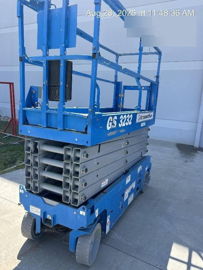 2020 GENIE GS-3232