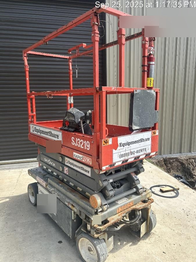 2021 SKYJACK SJ3219